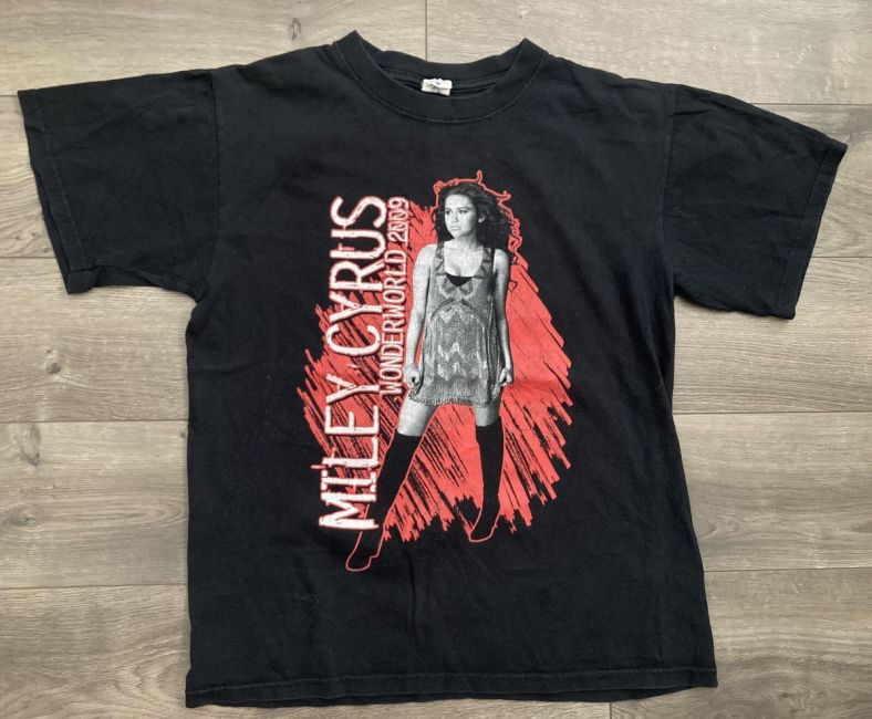 Miley Cyrus Merchandise Decoded: What Every Fan Should Know
