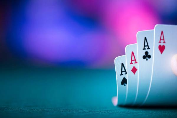 Key Features to Consider When Exploring casino trực tuyến việt nam Platforms